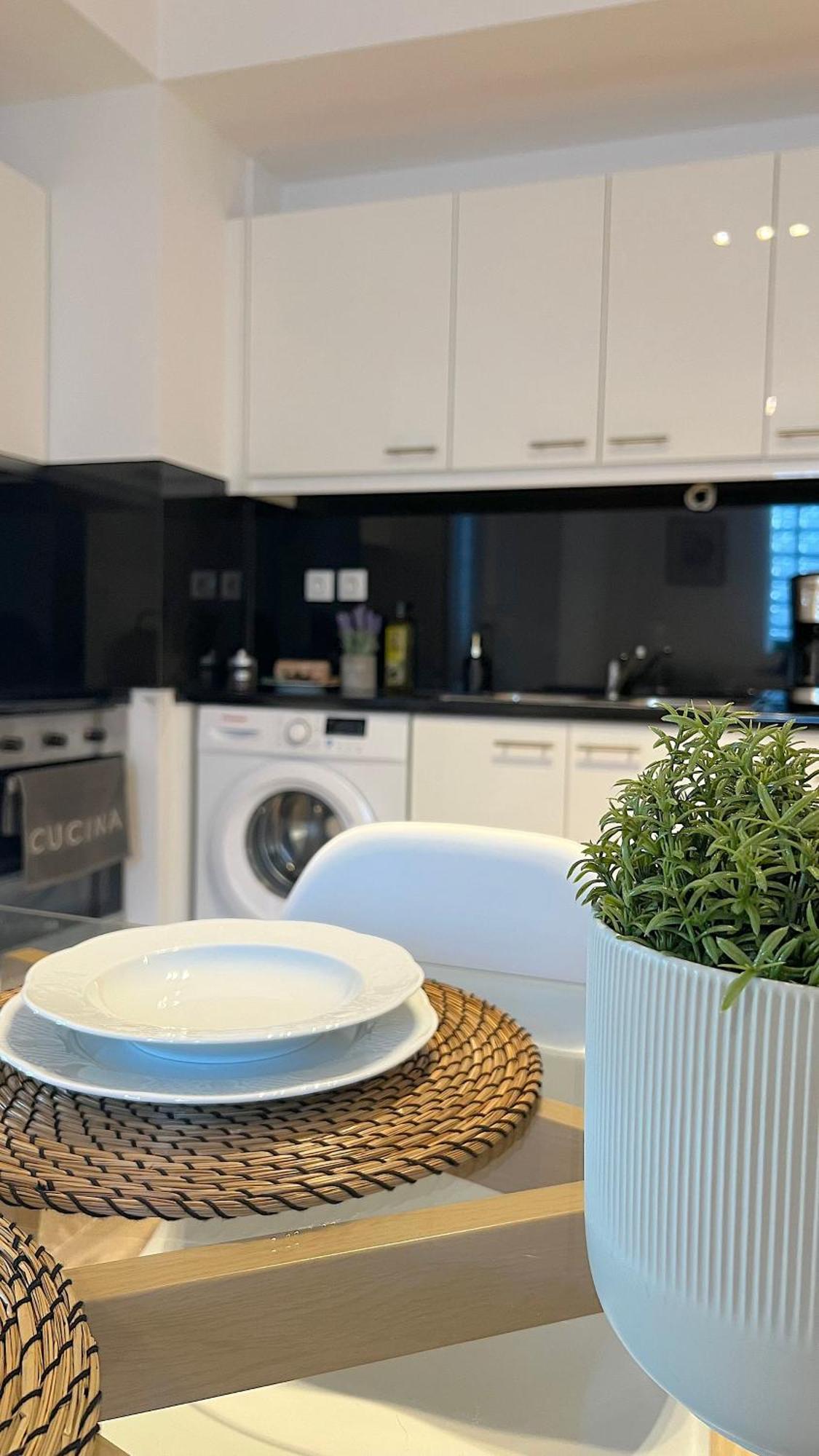 Pentelis Cozy Apt In Paleo Faliro เอเธนส์ ภายนอก รูปภาพ